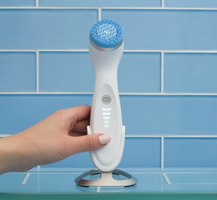 New Lumispa i0 stand