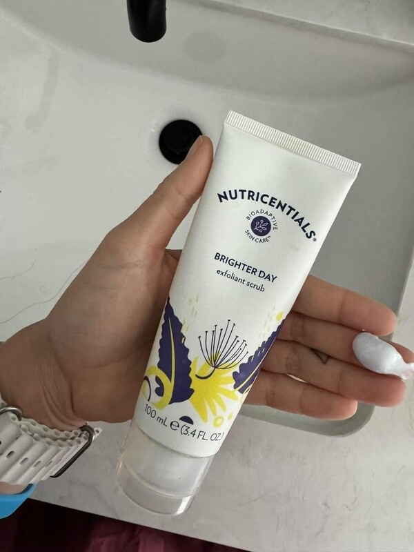 Brighter Day Exfoliate srub