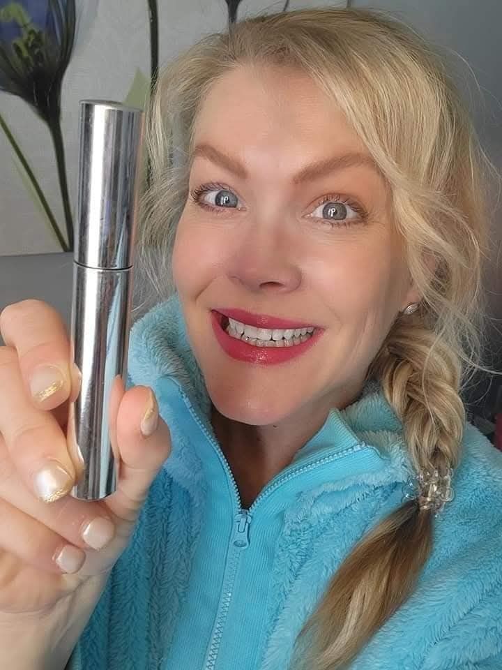 Curl N’ Lash Mascara