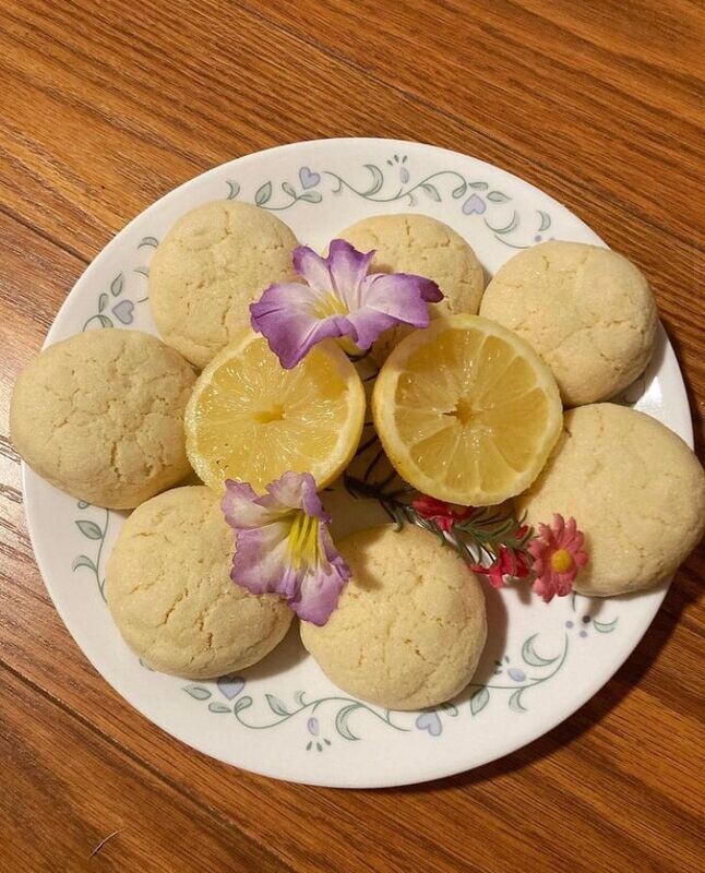 Lemon Cookies (12)