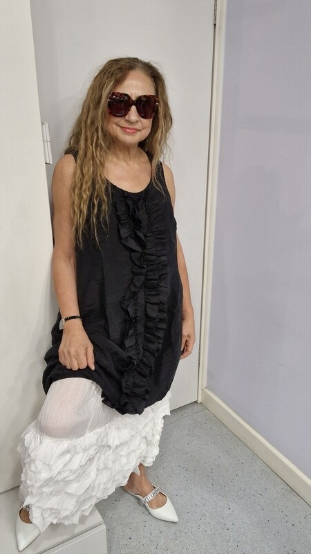 PRIVATSACHEN SKIRT BAKSTRAPS WHITE