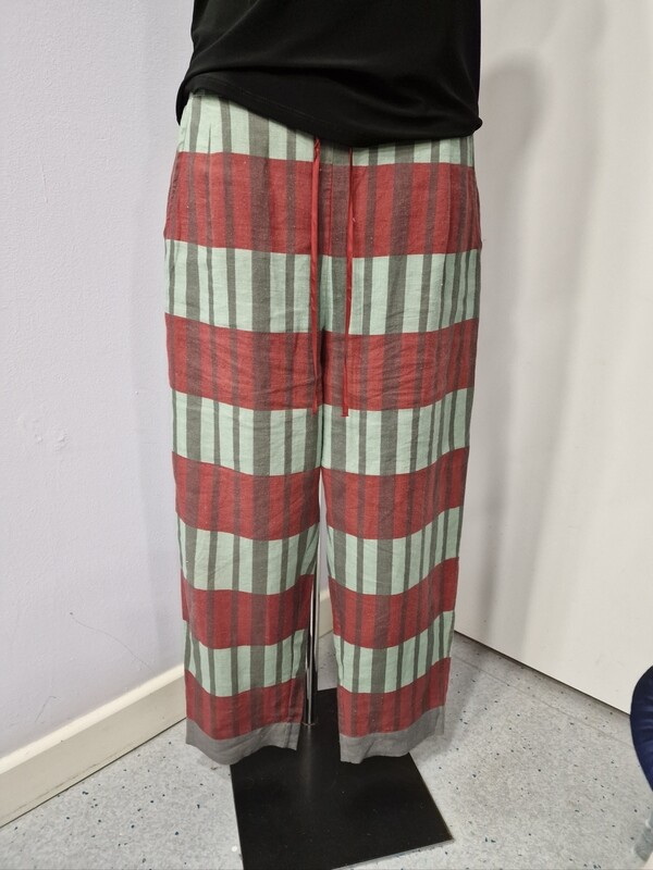 Traces of Me trousers Still Deep Stripes