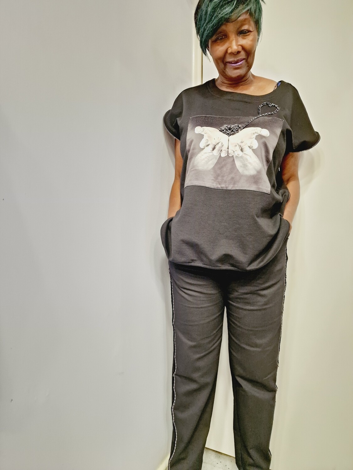 CARACLAN TOP WITH SIDE ZIPS