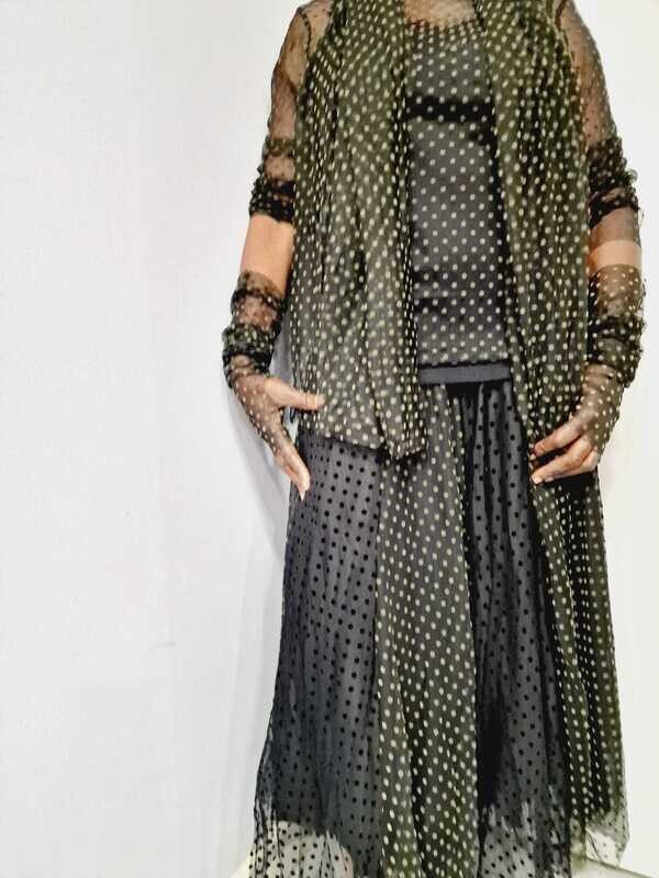 LUUKAA LONG SCARF AND CUFFS