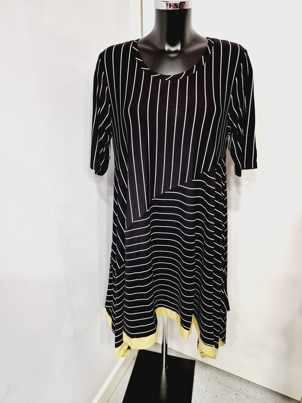 LUUKAA BLACK-WHITE STRIPES TUNIC DRESS