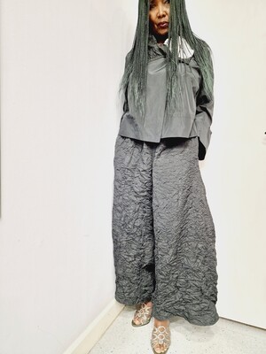 IGOR WIDE LEG BLACK TROUSERS FANNY (SOME IMAGE IS THE WHITE VERSION)