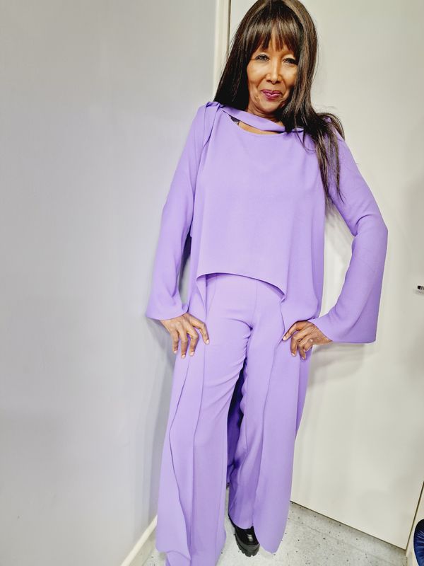 CARACLAN LONG TUNIC WITH CUT OUT FRONT