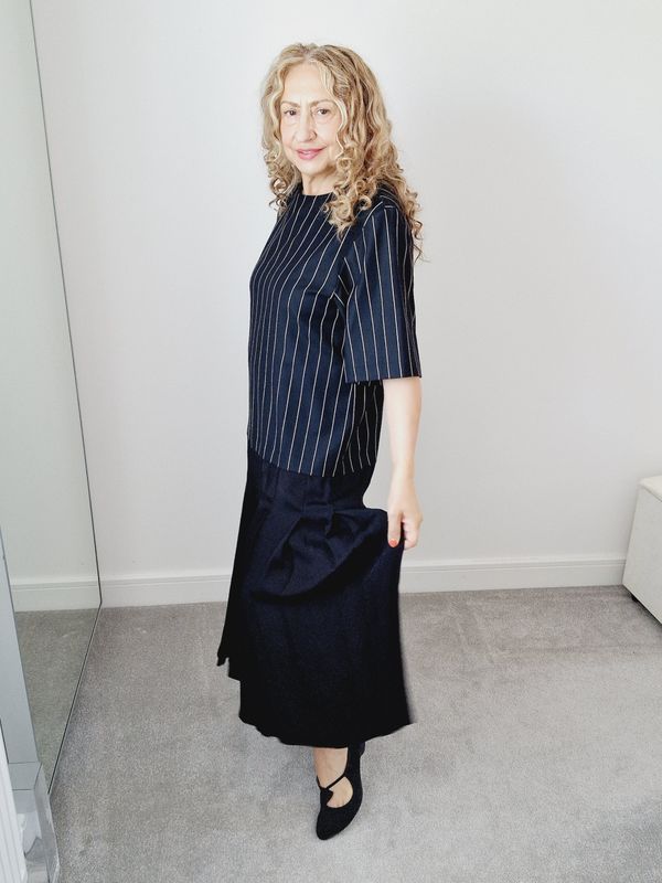 ALYSI DRESS BLACK PINSTRIPE