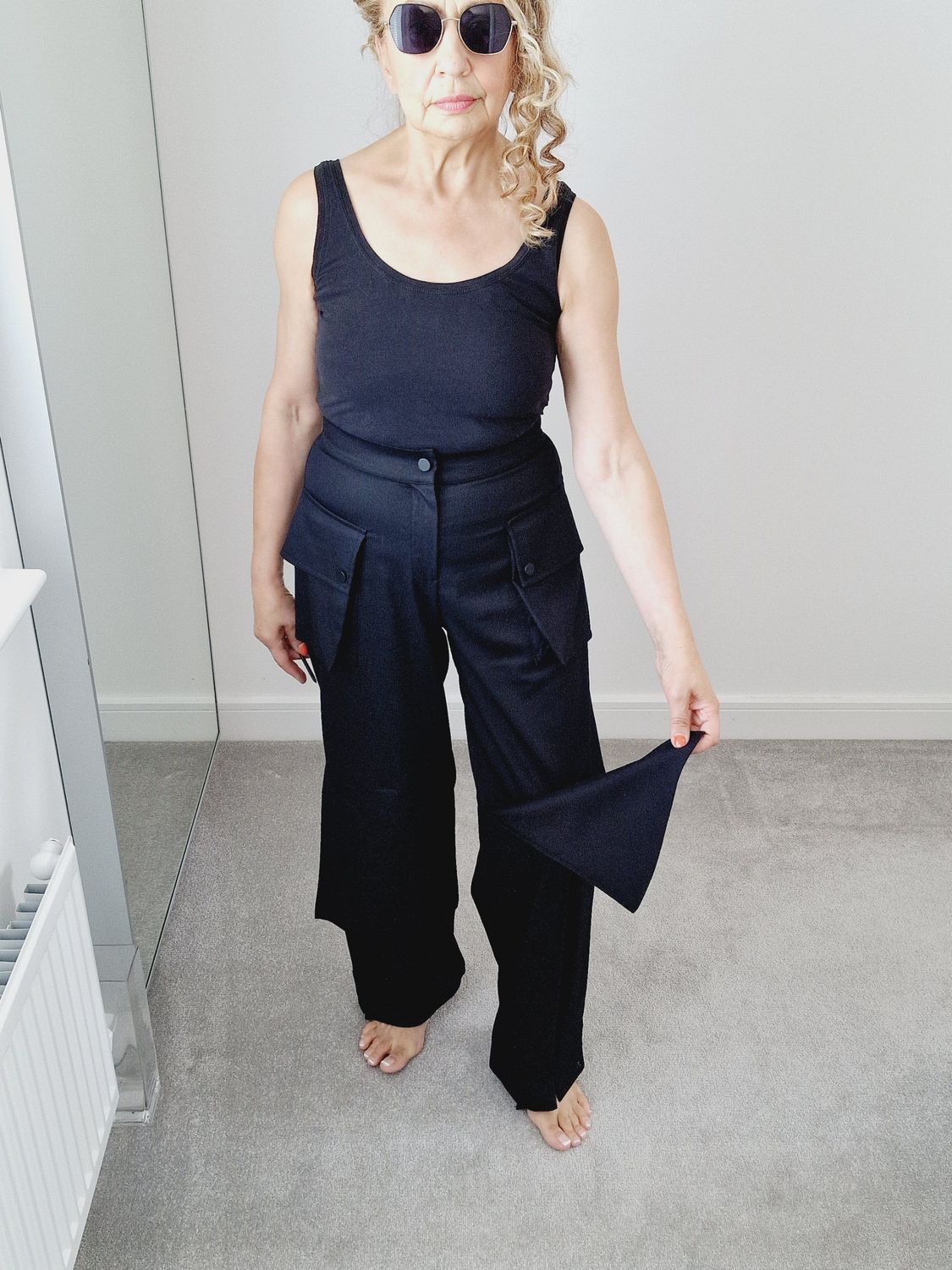 CARACLAN BLACK TROUSERS
