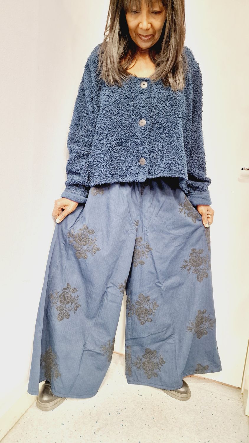 PRIVATSACHEN WIDE LEG TROUSERS WITH EMBROIDERY STUPSNASH