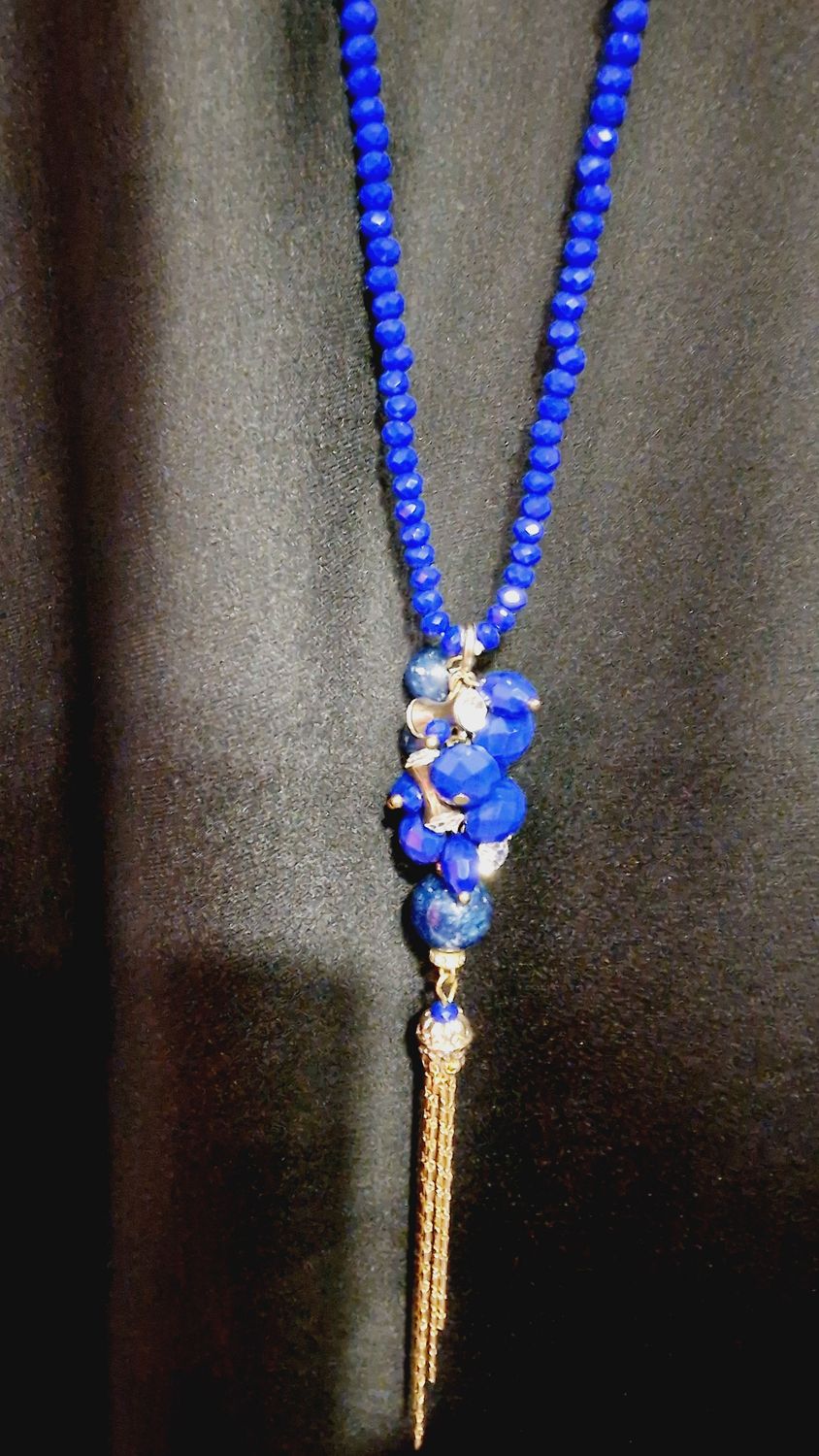 LONG NECKLACE WITH EMBELLISHED STRAND