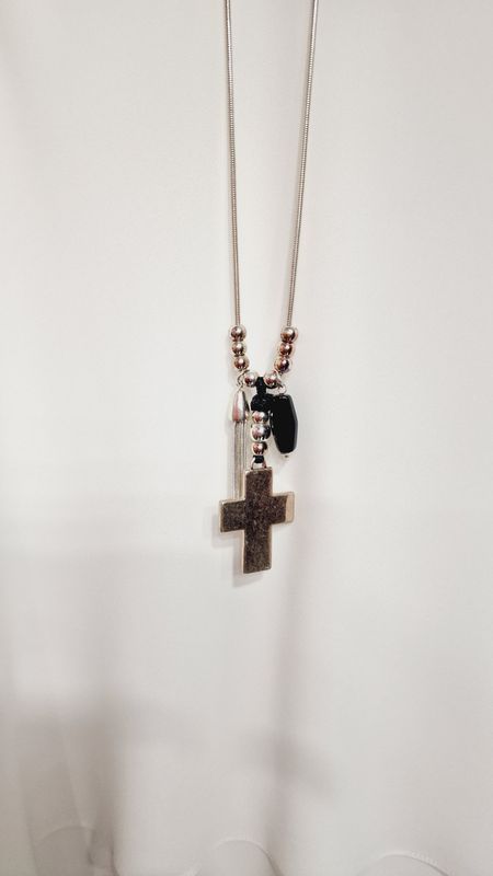 SILVER CHAIN ⛓️ STRAP WITH PENDANT NECKLACE