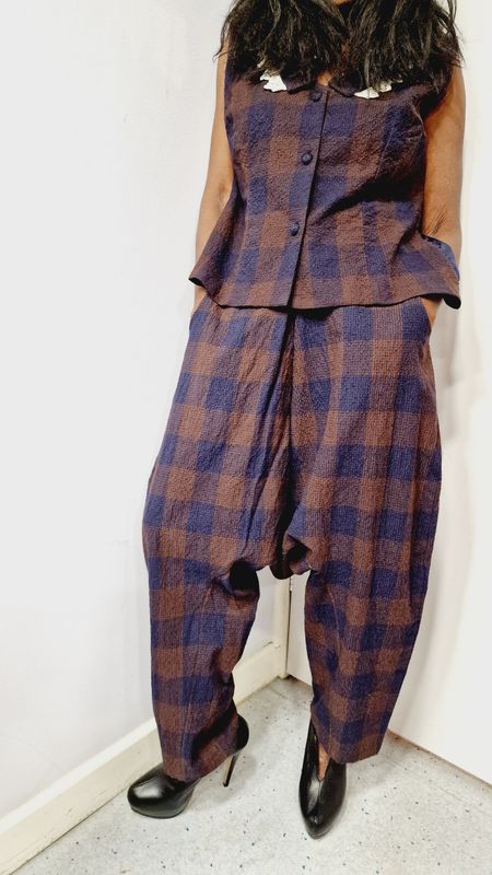 EWAIWALLA CHECKED TROUSERS MAJVI