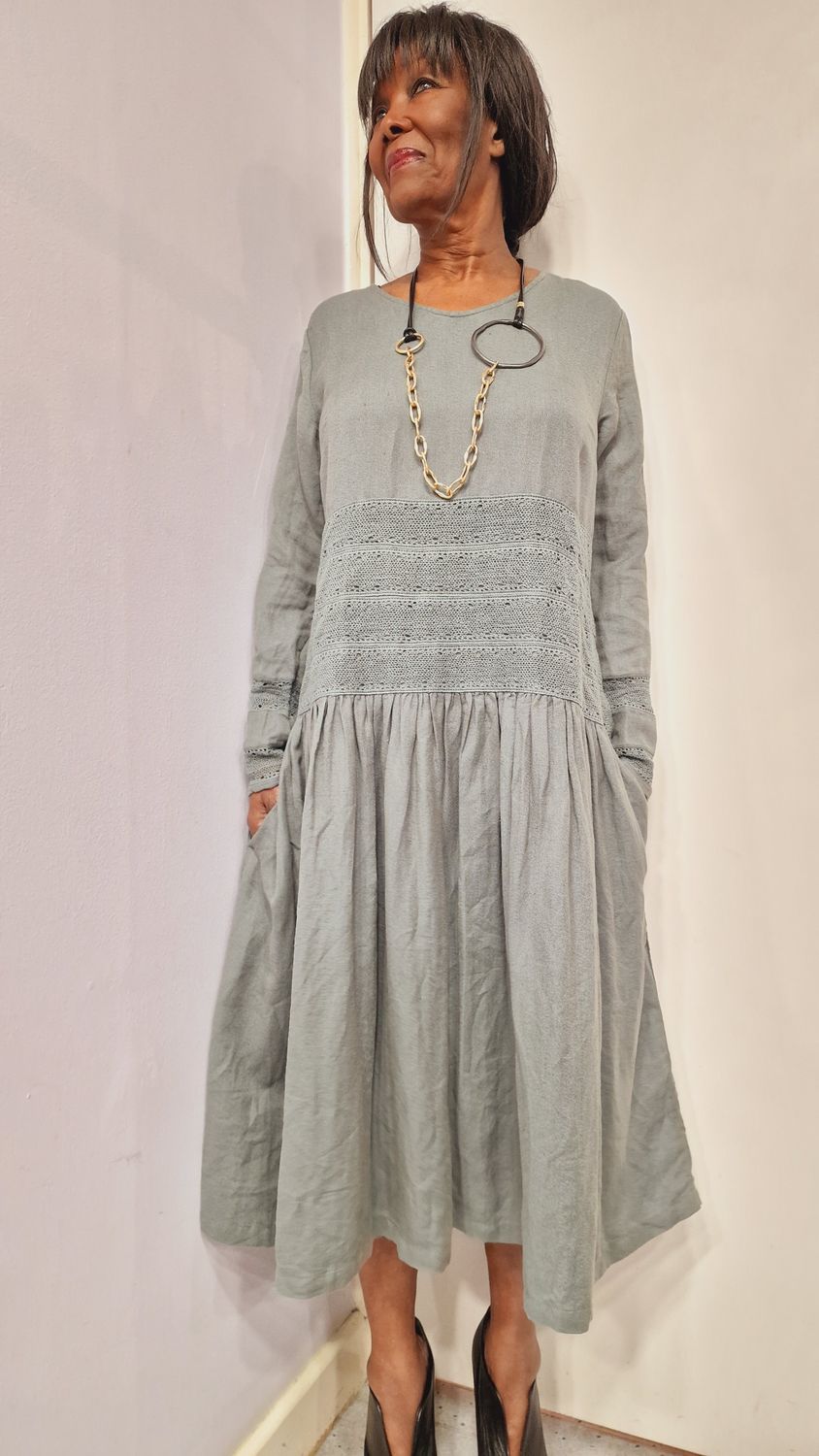 EWAIWALLA DRESS BODIL PINE-GREEN