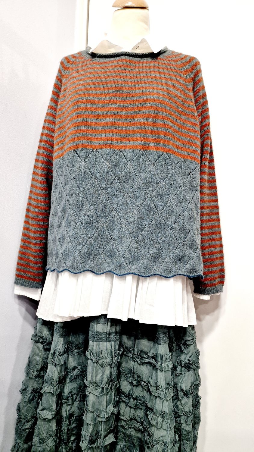 TRACES OF ME (TM COLLECTION) JUMPER BELL