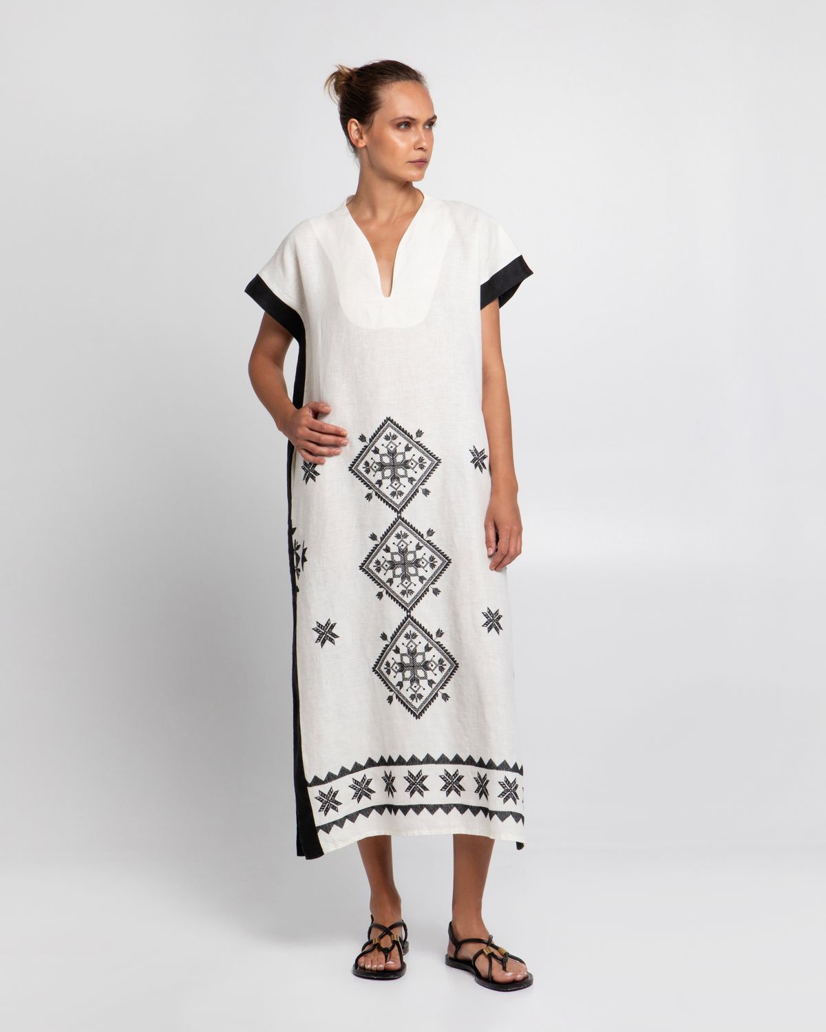 GREEK ARCHAIC KORI KAFTAN STYLE DRESS-NATURAL/BLACK