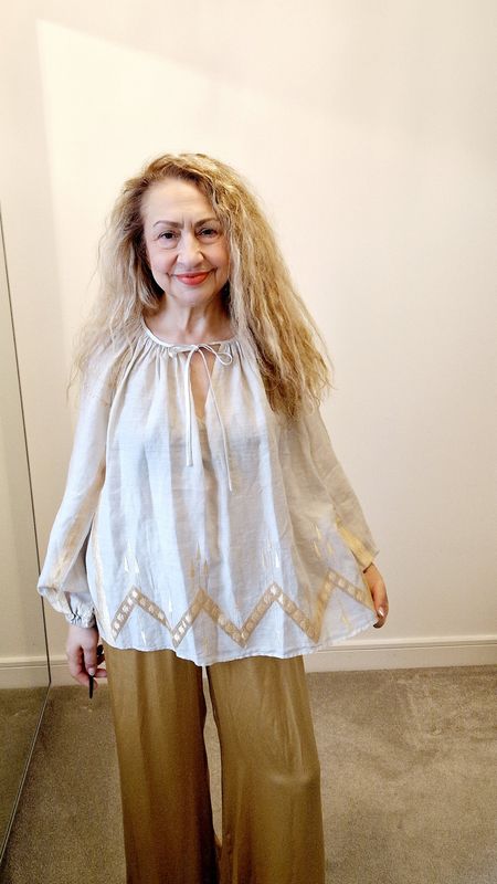GREEK ARCHAIC KORI BLOUSE-BEIGE/GOLD