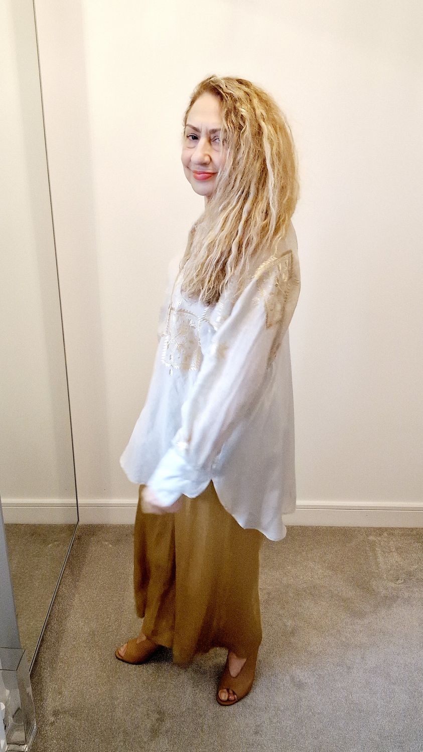 GREEK ARCHAIC KORI OVERSIZED SHIRT-BEIGE/GOLD