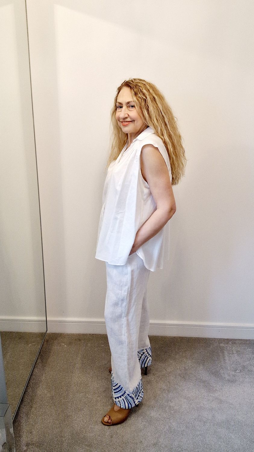 GREEK ARCHAIC KORI SLEEVELESS SHIRT-WHITE