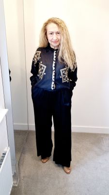 GREEK ARCHAIC KORI LOOSE TROUSERS-BLACK GREEK ARCHAIC KORI LOOSE TROUSERS-BLACK