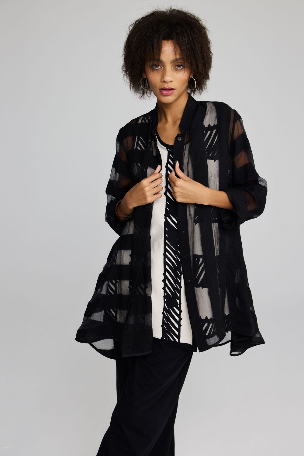 LUUKAA OVERSIZED SHIRT-BLACK