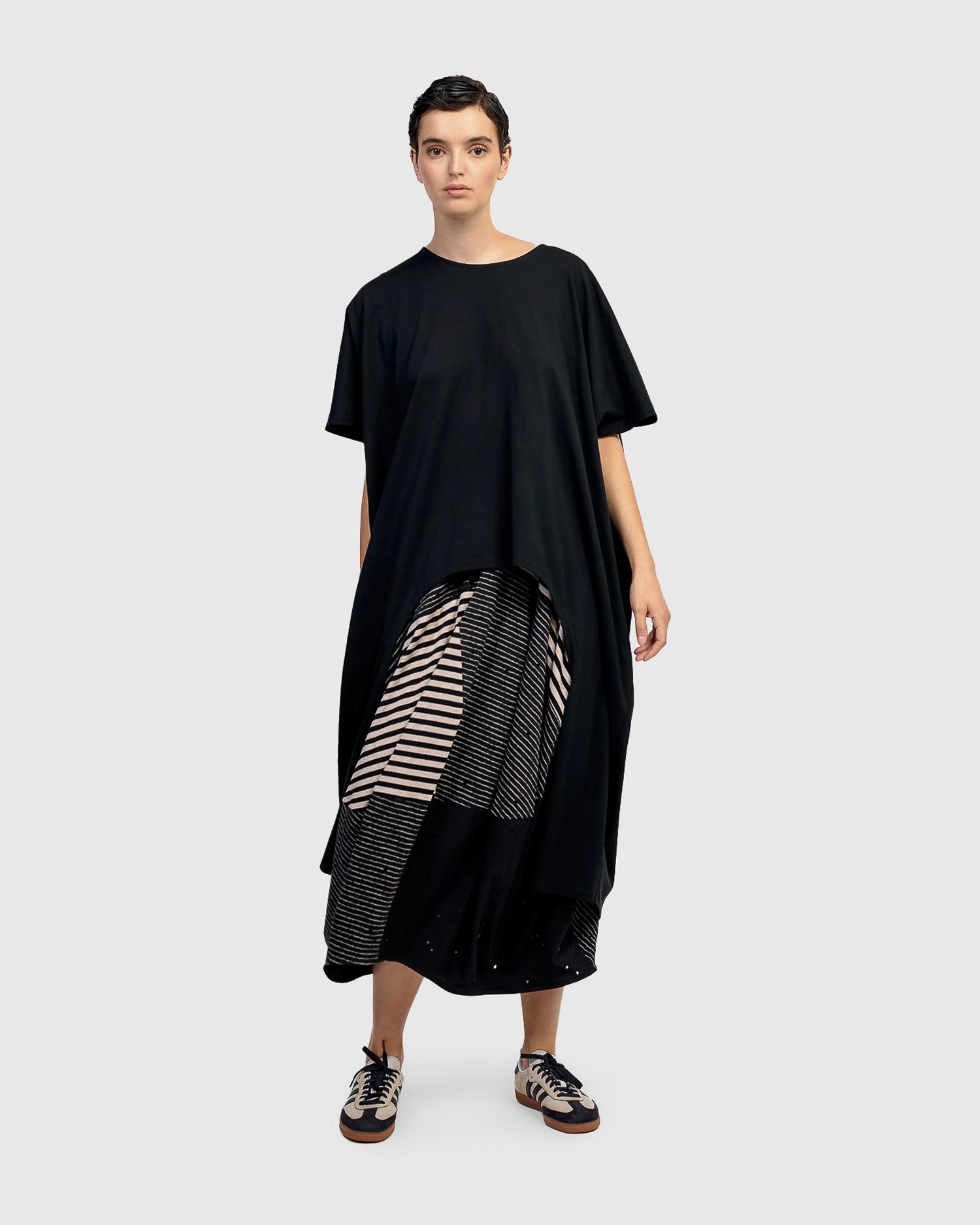 ALEMBIKA (URBAN) OVERSIZED ASYMMETRIC TUNIC/TOP-BLACK