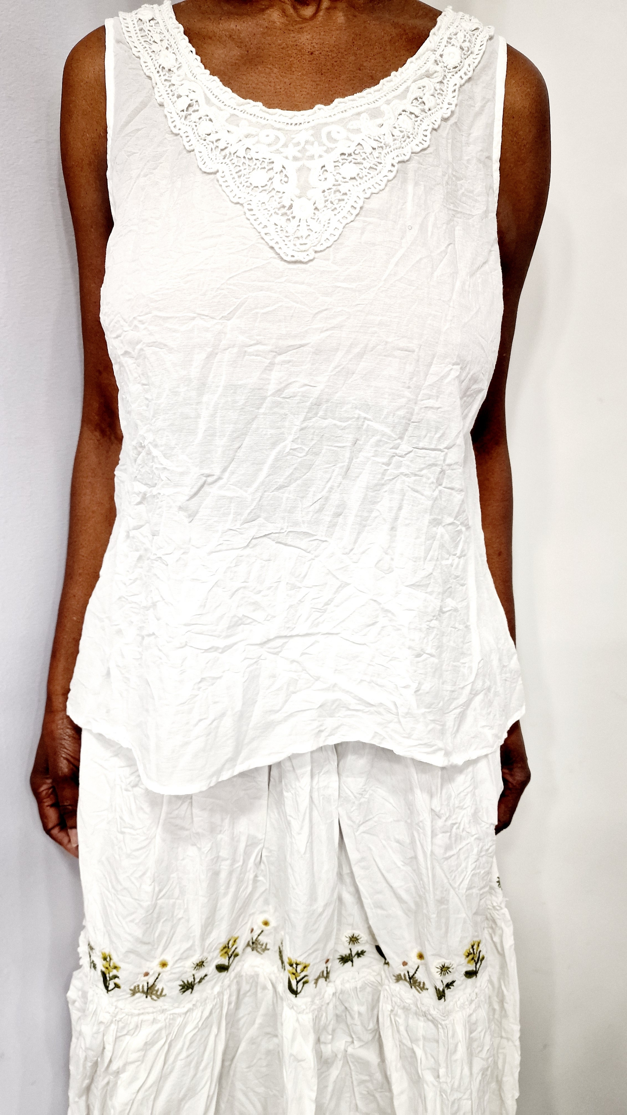 EWAIWALLA WHITE TOP-MISA