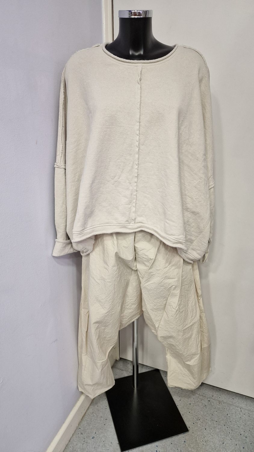 PRIVATSACHEN LOW CRUTCH TROUSERS ZAUNETZ-GEFUHL
