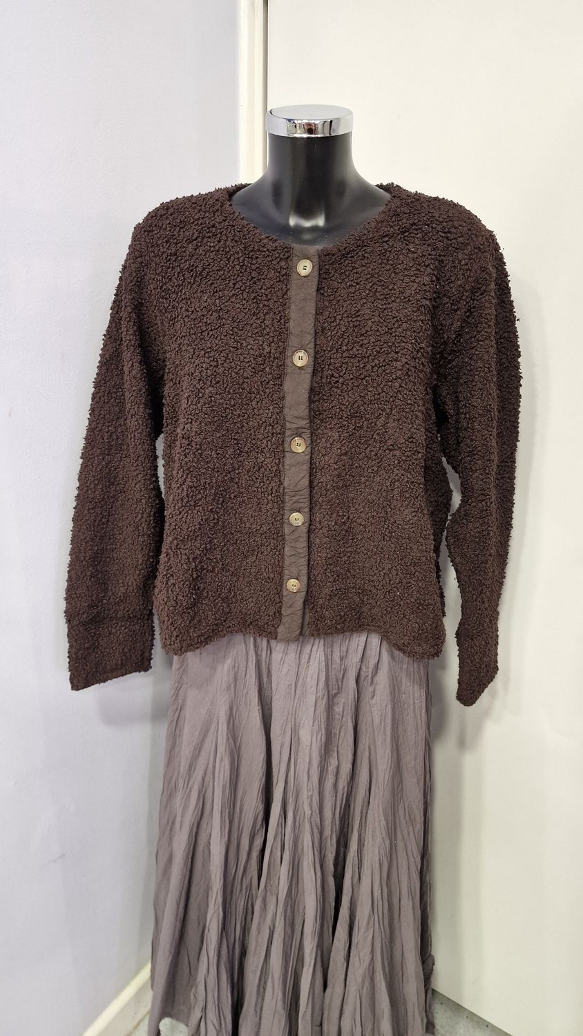 PRIVATSACHEN KNITTED JACKET SANDDUN-CHOCO