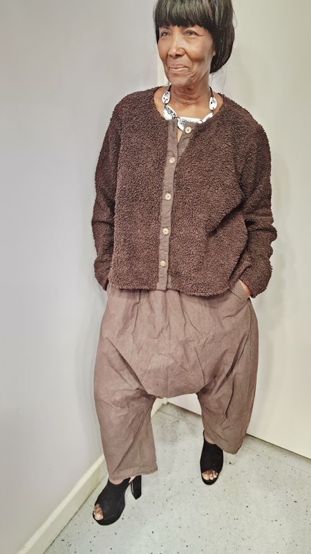 PRIVATSACHEN KNITTED JACKET SANDDUN-CHOCO