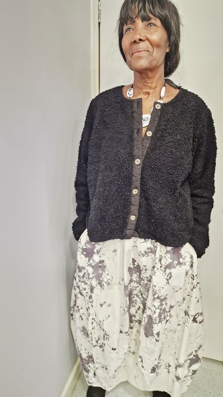PRIVATSACHEN KNITTED JACKET SANDDUN-KAVIAR
