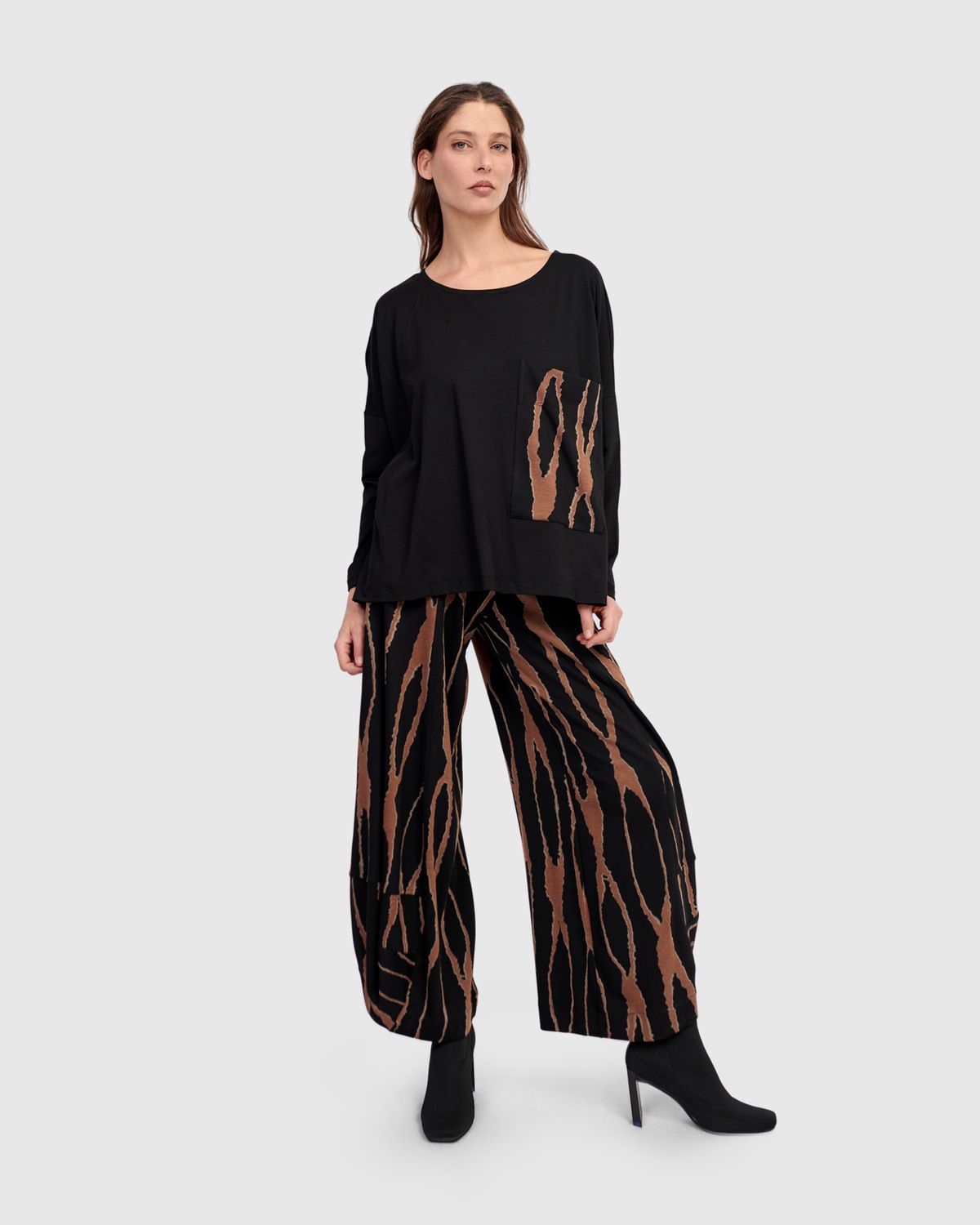 ALEMBIKA TROUSERS -BLACK/BROWN PRINT