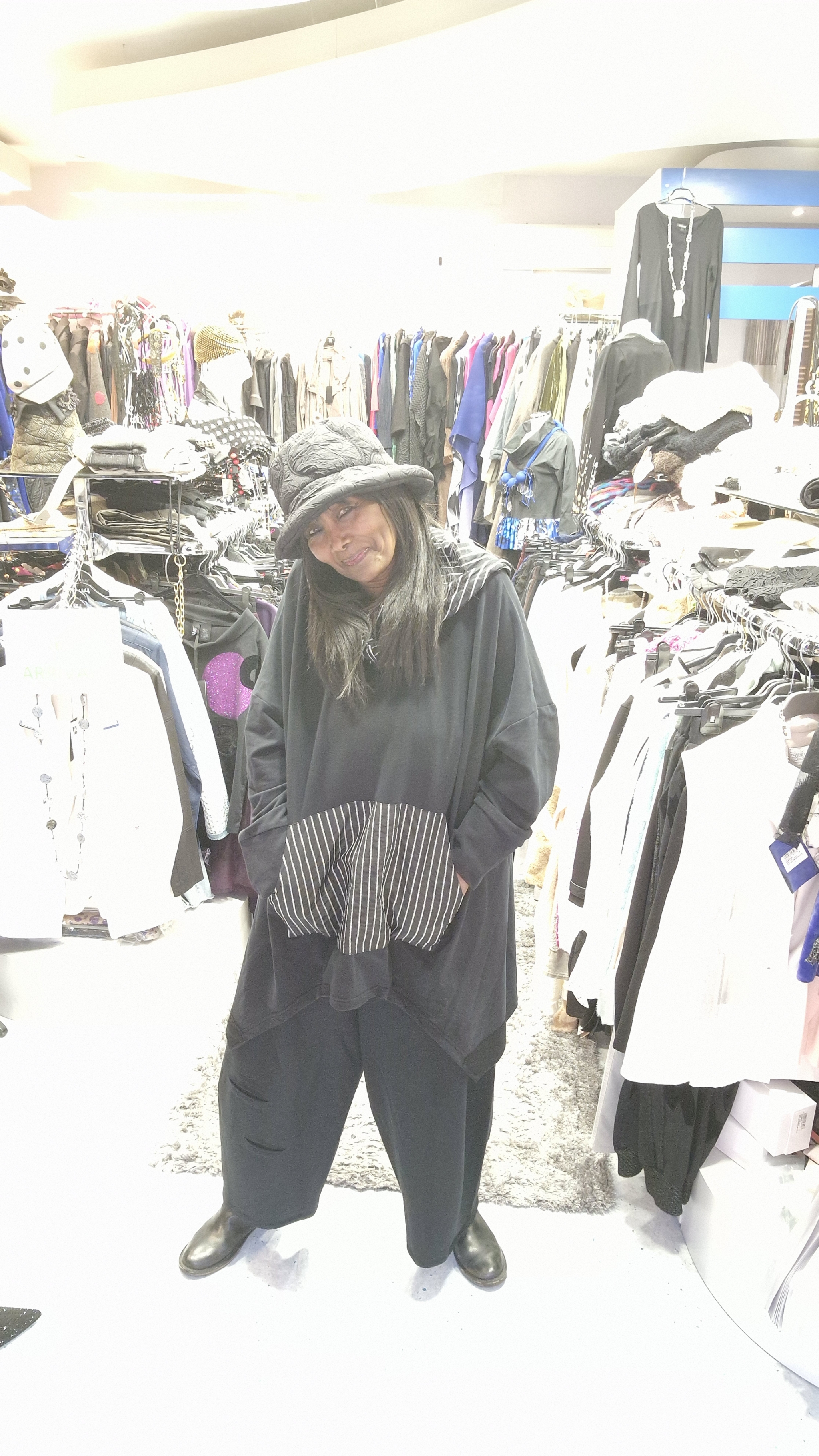 KAMUFLAGE OVERSIZED SWEATSHIRT-BLACK/STRIPES