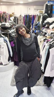 KAMUFLAGE TOP-BLACK/STRIPED COLLAR