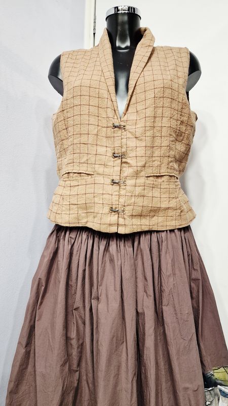 EWAIWALLA WAISTCOAT RIGMORE-CINNAMON