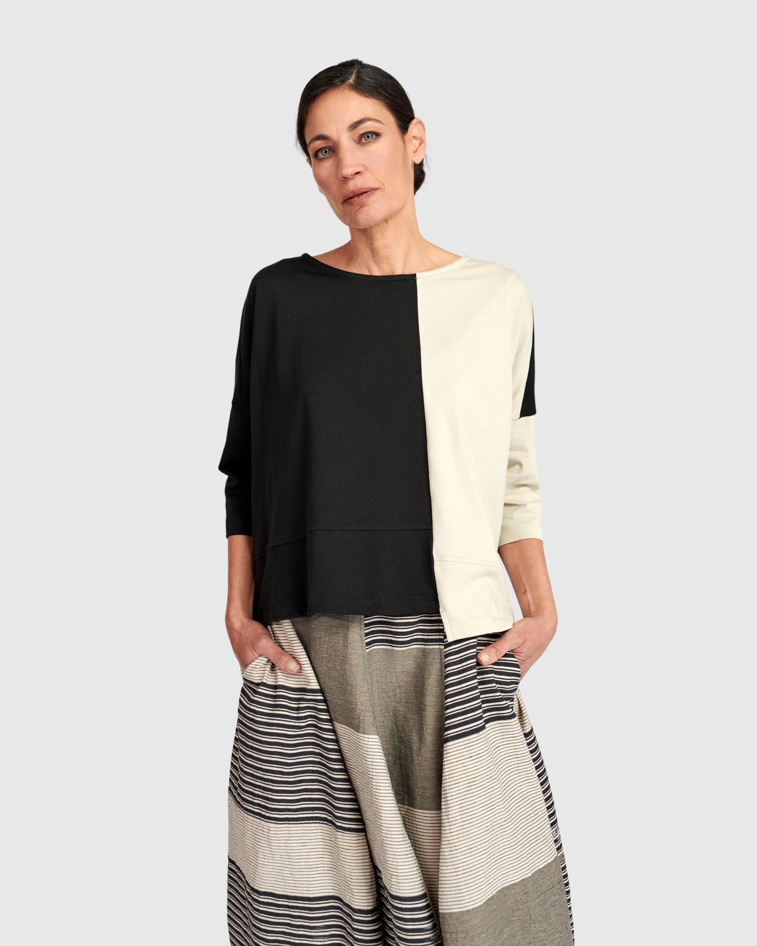 ALEMBIKA (URBAN) OVERSIZED TOP-MONO