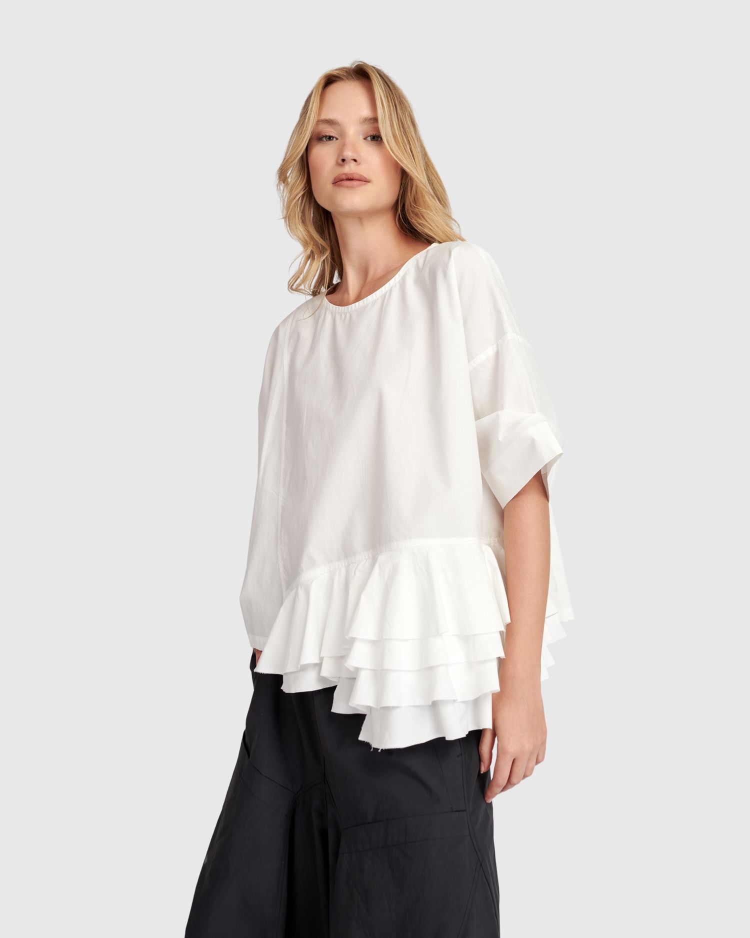 ALEMBIKA (URBAN) OVERSIZED TUNIC-WHITE