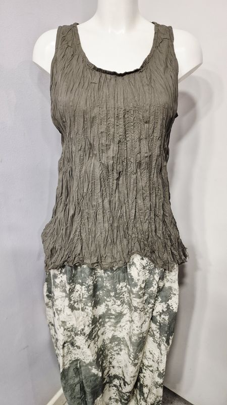 PRIVATSACHEN CRINKLE SLEEVELESS TOP-JUNGERALS