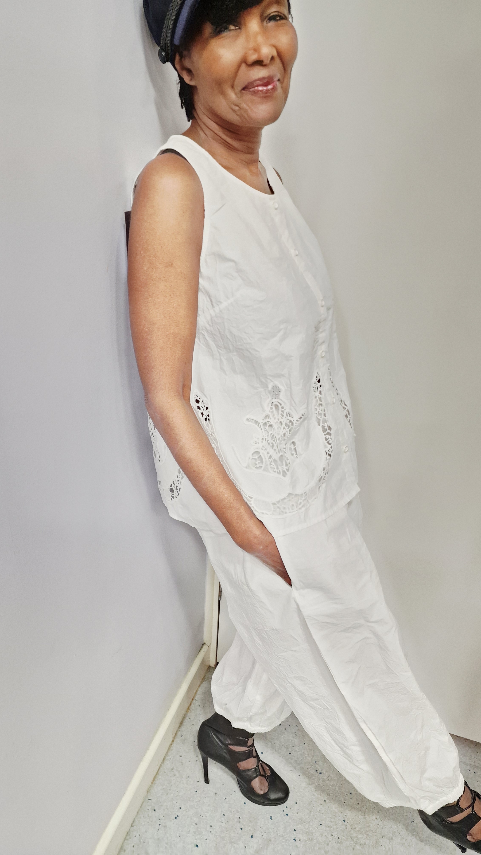 EWAIWALLA TROUSERS-BESS-WHITE