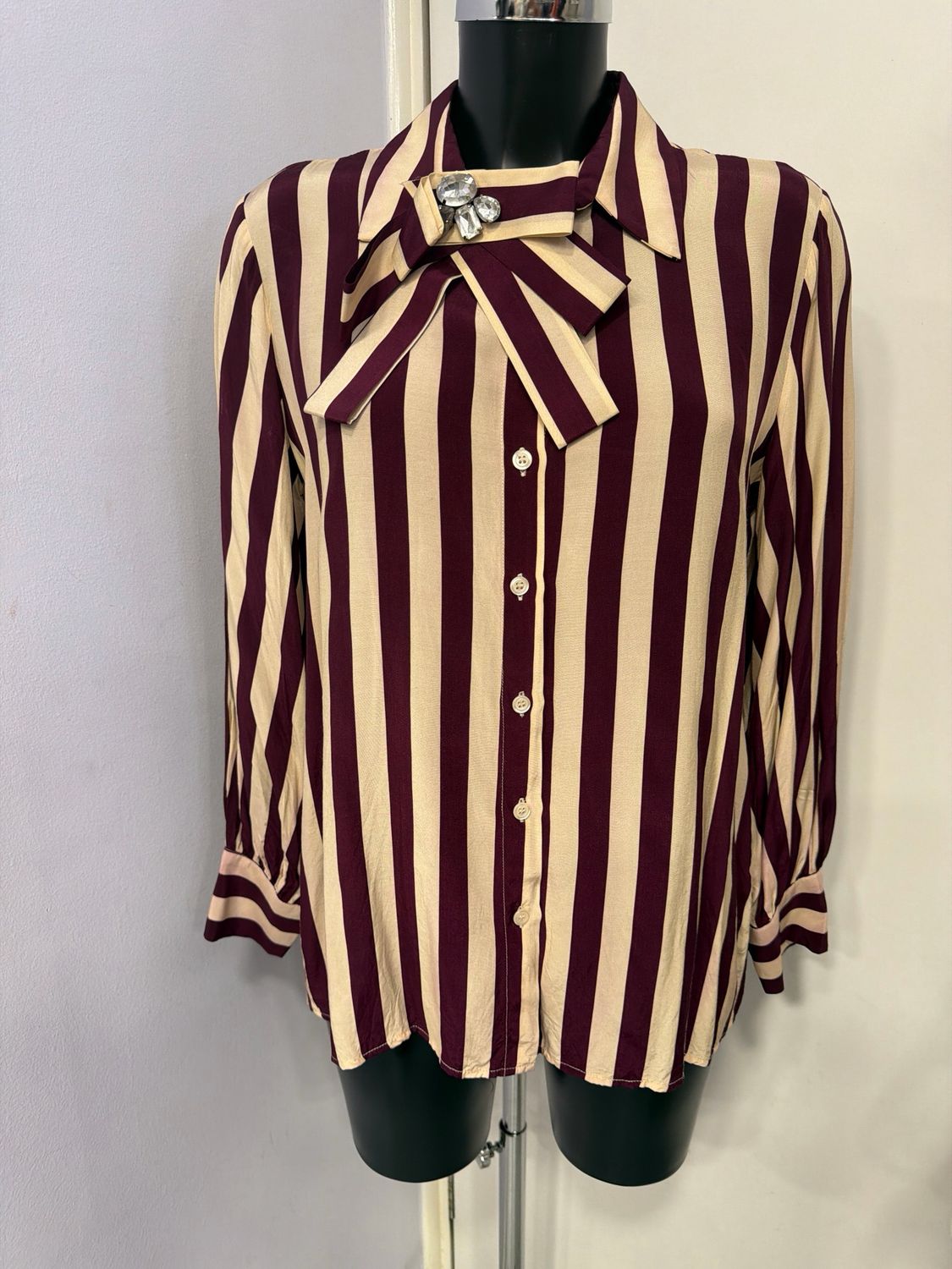 DIXIE ROMA STIPED SHIRT WITH BROOCH-MAUVE-CREAM DIXIE ROMA STIPED SHIRT WITH BROOCH-MAUVE-CREAM