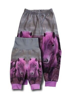 RobeCode graue, kuschelige PinkPony Kinderfleecehose mit pinkem Pferdeprint