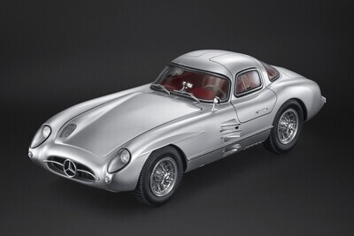 1:18 Top Marques - Mercedes Benz 300 SLR Uhlenhaut Red leather interior silber