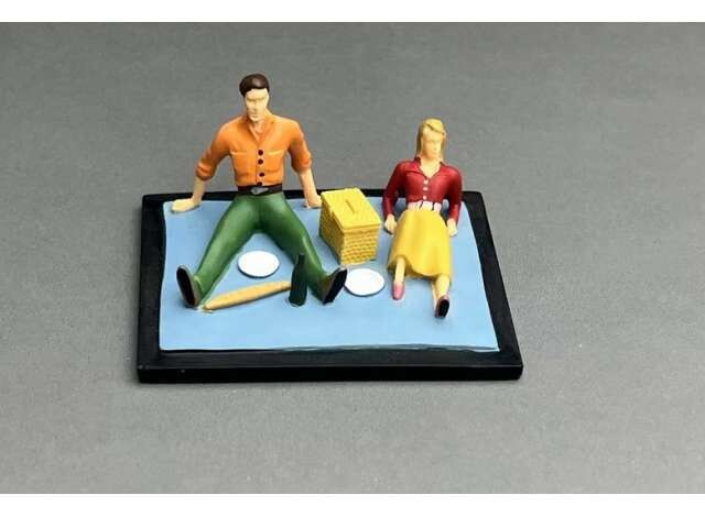 1:43 Vitesse - Picnic Set with 2 Figure's