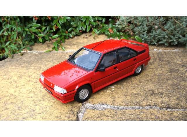 1:18 Triple9 - 1990 Citroen BX GTi, red with black interior