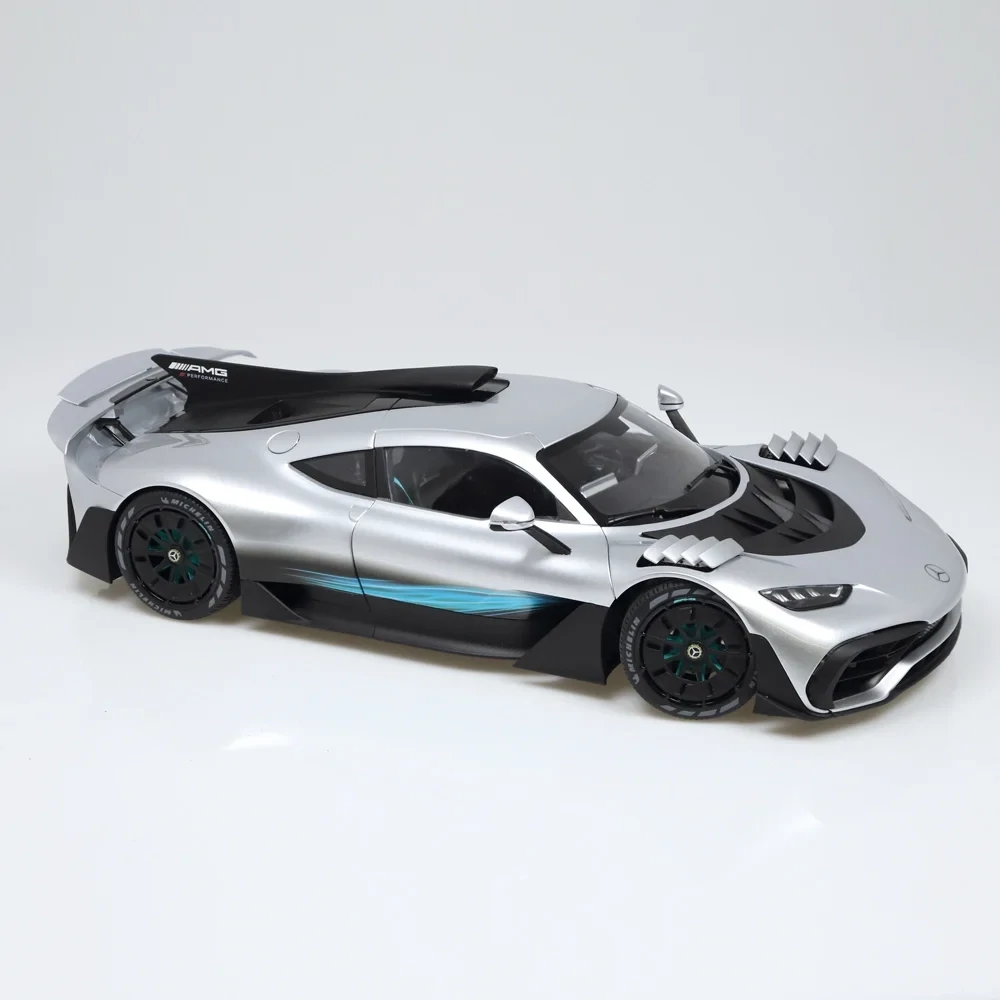 1:12 NZG - Mercedes-AMG ONE hightechsilber