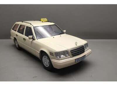 1:18 Triple9 - 1995 Mercedes E-Class T Model *german taxi*