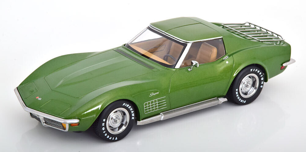 1:18 KK Scale - Chevrolet Corvette C3 mit abnehmbaren Dachteilen und Sidepipes 1972 hellgrün-metallic