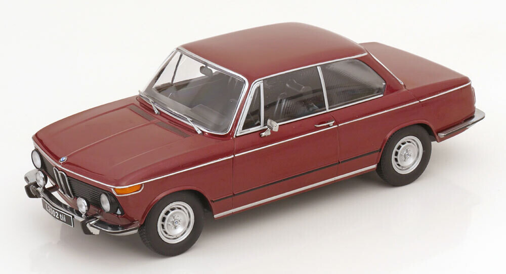 1:18 KK Scale - BMW L2002 tii 2.Serie 1974 dunkelrot-metallic