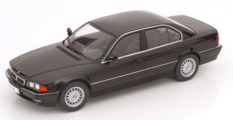 1:18 KK Scale - BMW 740i E38 1.Serie 1994 schwarzmetallic *Reproduktion* 1:18 KK Scale - BMW 740i E38 1.Serie 1994 schwarzmetallic *Reproduktion*