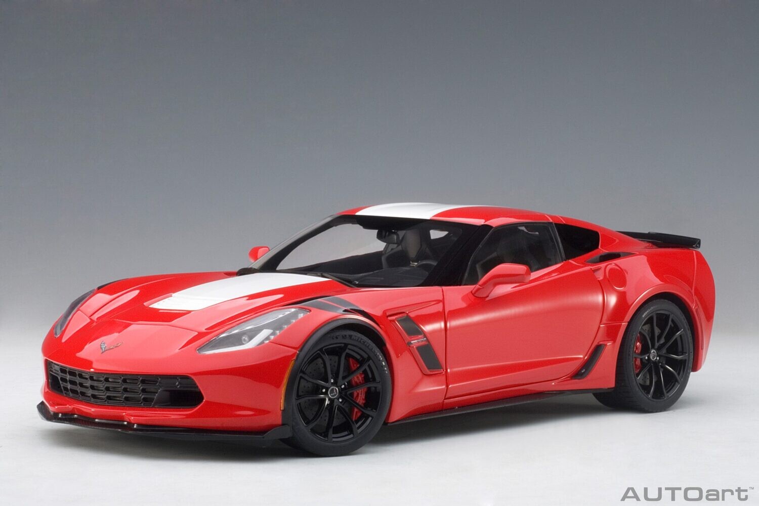 1:18 Autoart - Chevrolet Corvette C7 Grand Sport (Red)